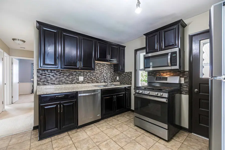 1134 W 41st Street, Erie, PA 16509 - #2