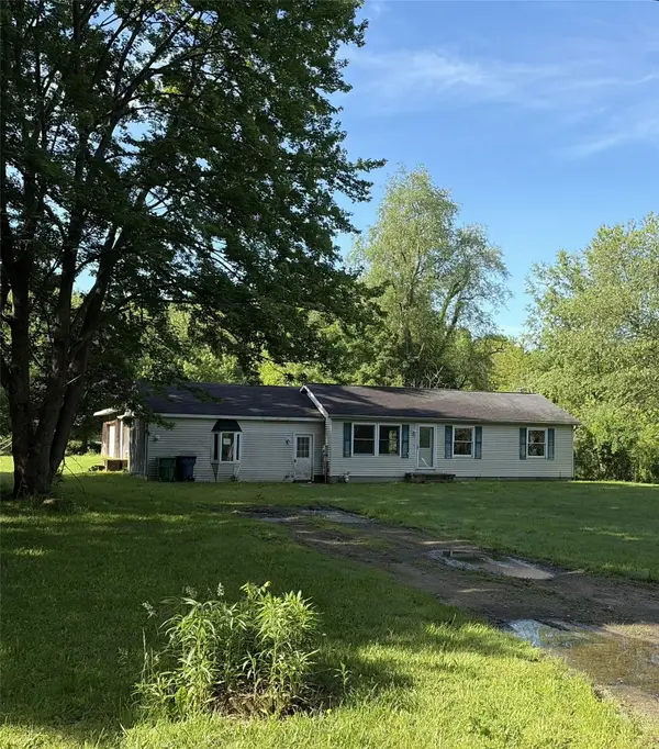 3620 N Creek Road, Girard, PA 16417