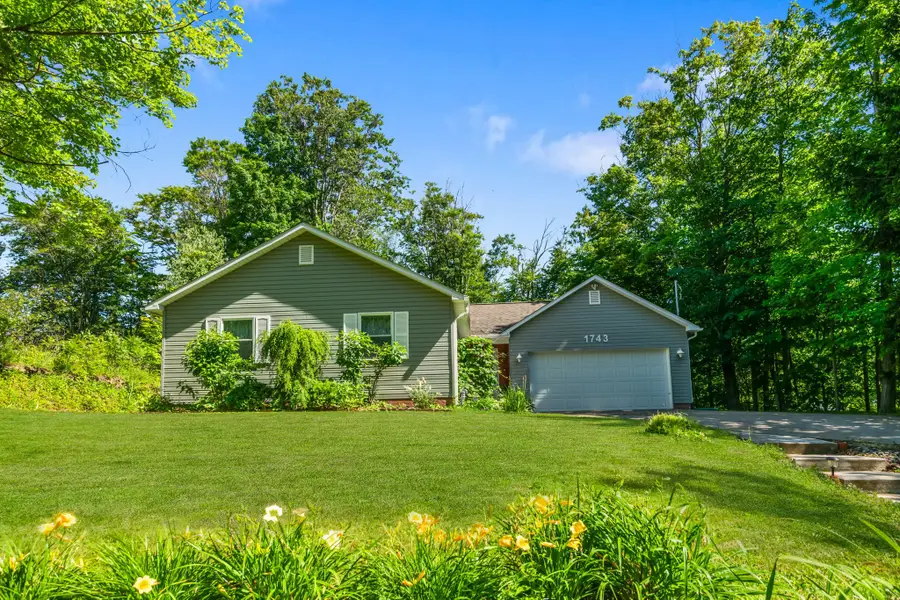 1743 East 43rd Street, Erie, PA 16510 - #2