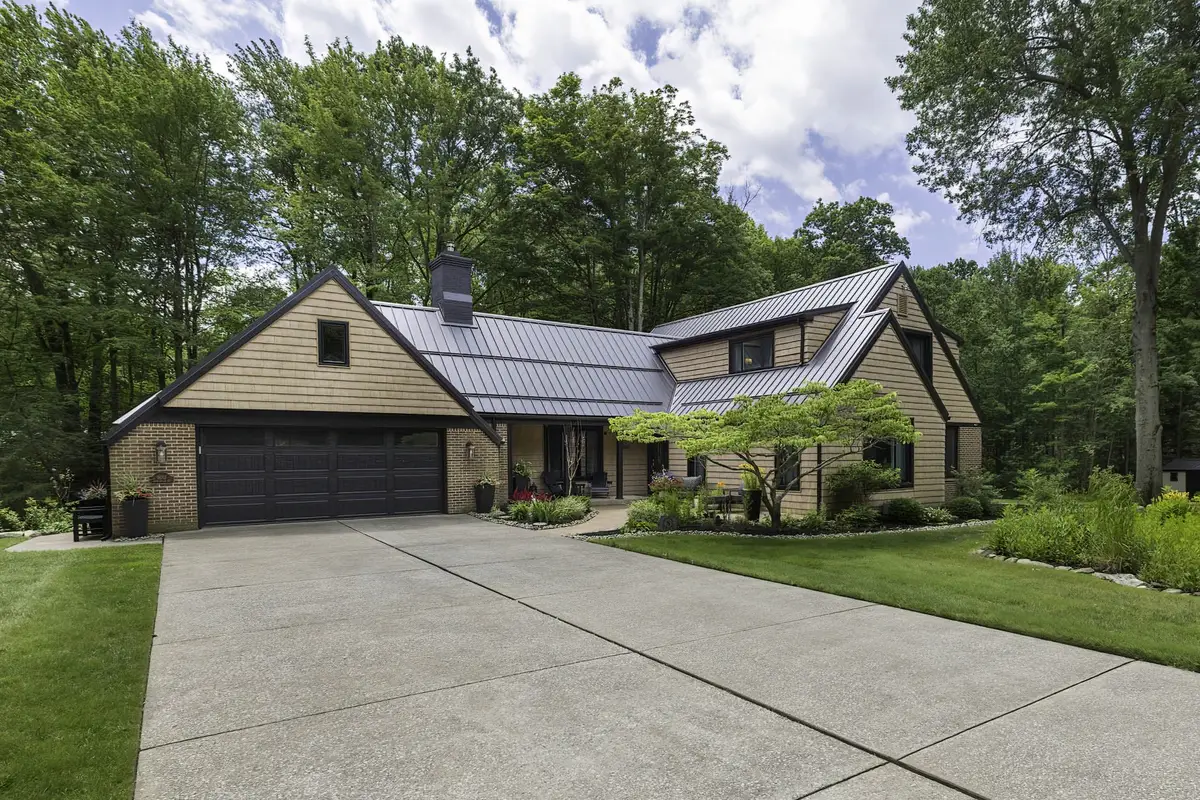6011 Bridlewood Drive, Fairview, PA 16415 - #1