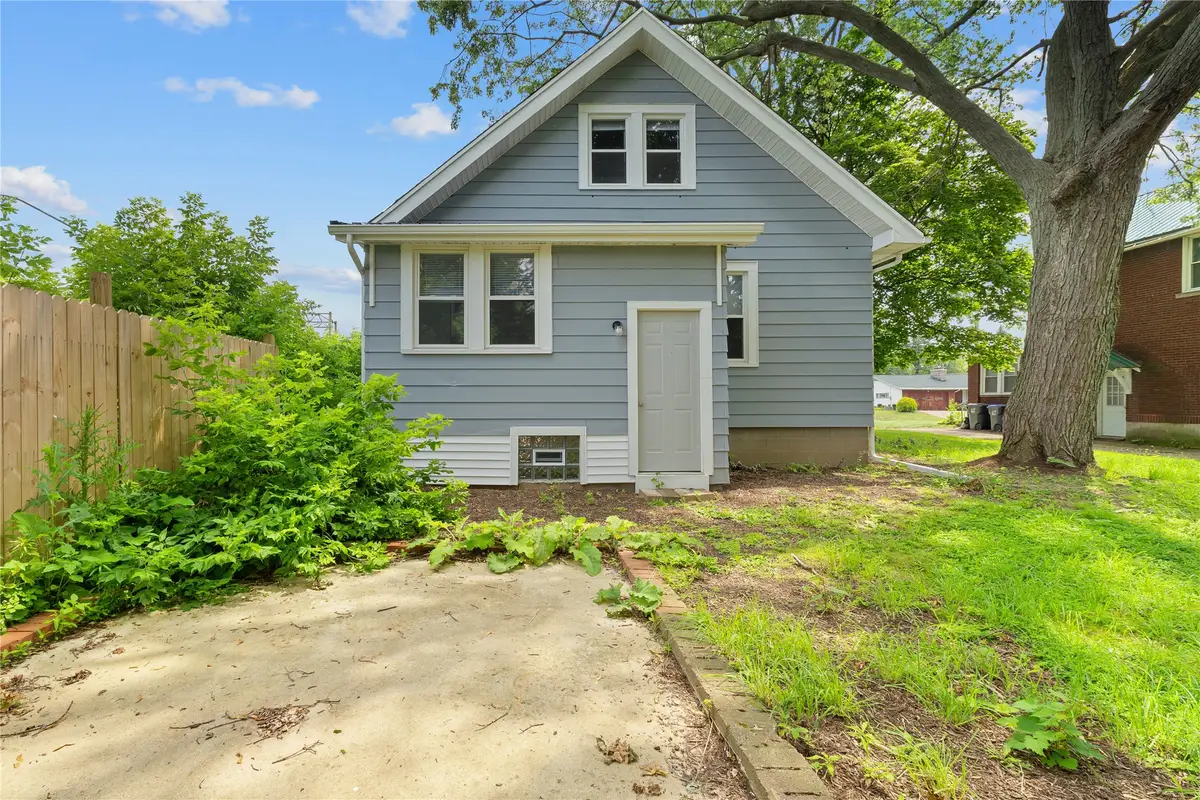 2710 Pittsburgh Avenue, Erie, PA 16508 - #1