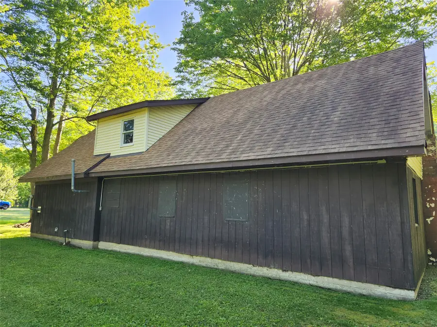 1084 Sirak Drive, Fairview, PA 16415 - #3