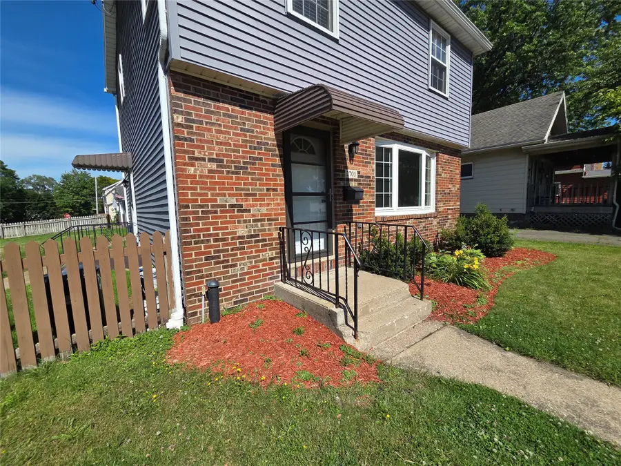 2703 Emerson Avenue, Erie, PA 16508 - #3