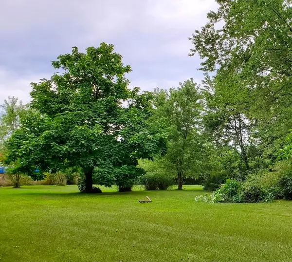 8186 Perry Highway, Summit, PA 16509