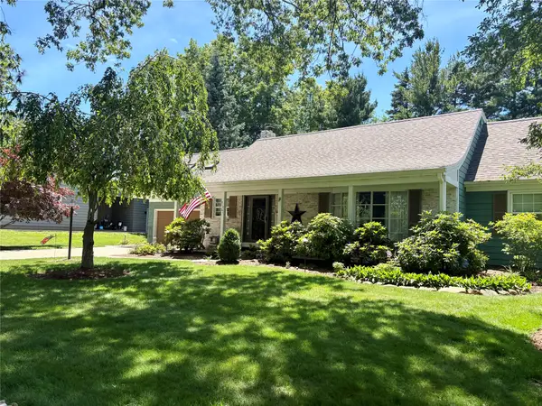 810 Wedgewood Drive, Erie, PA 16505