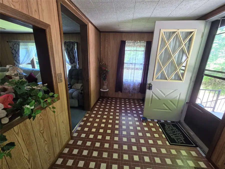 618 Chestnut Street, Titusville, PA 16354 - #2