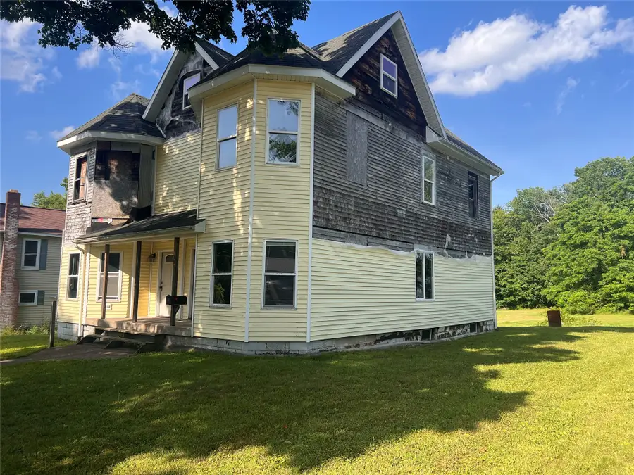 223-225 Thomas Street, Cambridge Springs, PA 16403 - #2