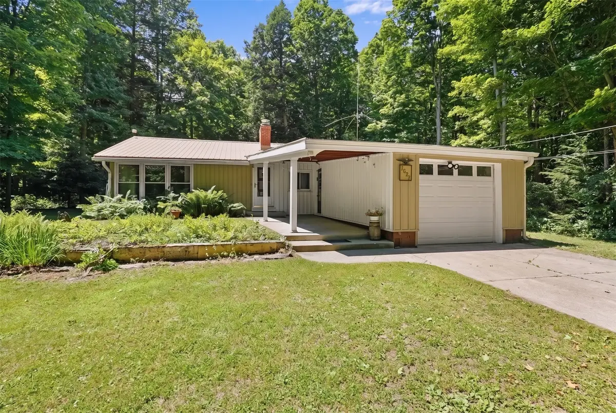 5622 Nash Road, West Springfield, PA 16443 - #1