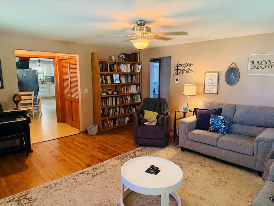 1604 W 44th Street, Erie, PA 16509 - #3