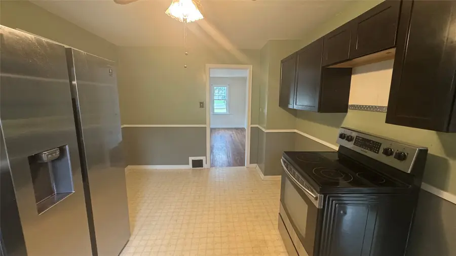 2916 Greeley Avenue, Erie, PA 16506 - #3