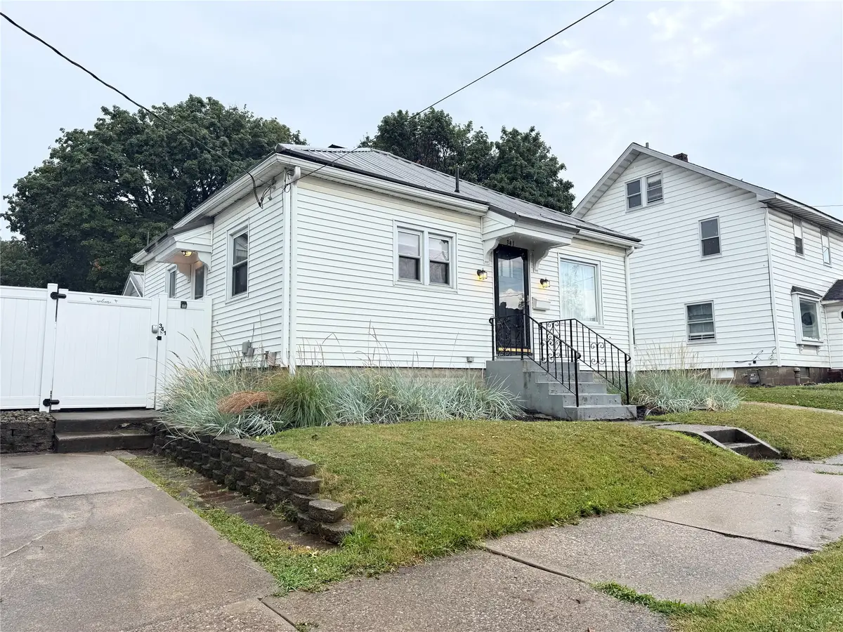 341 W 29th Street, Erie, PA 16508 - #1