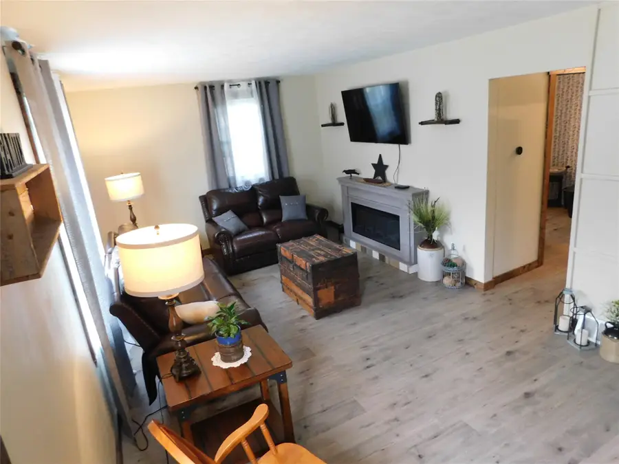 155 E 6th Street, Waterford, PA 16441 - #2