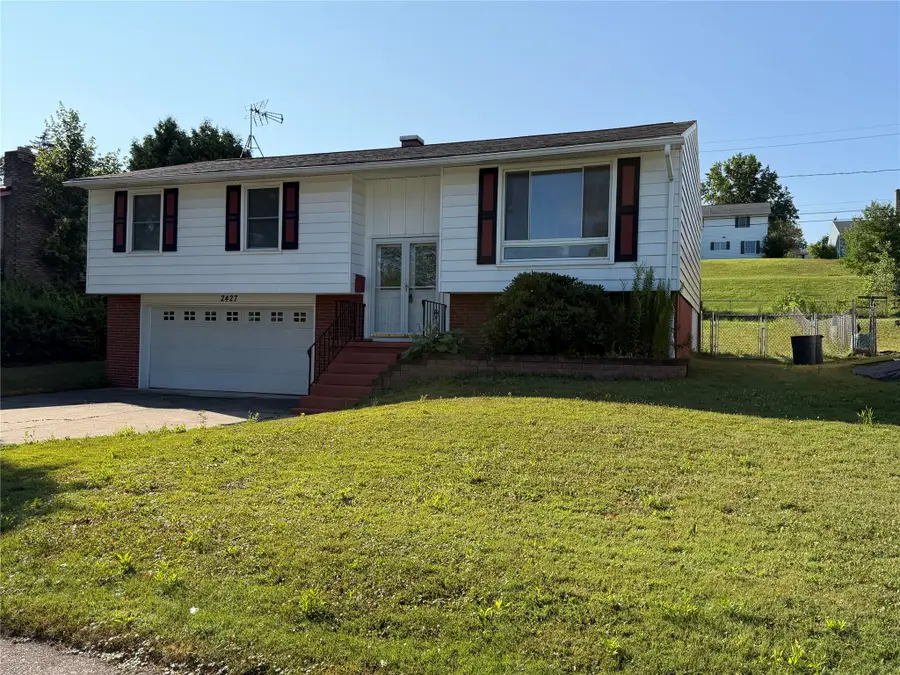 2427 E 44th Street, Erie, PA 16510 - #2
