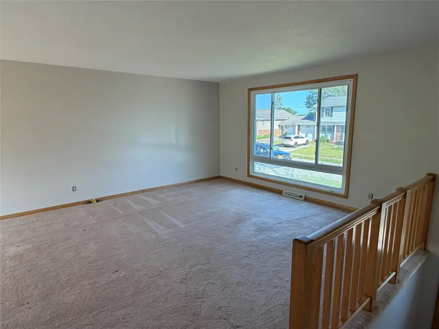 2427 E 44th Street, Erie, PA 16510 - #3