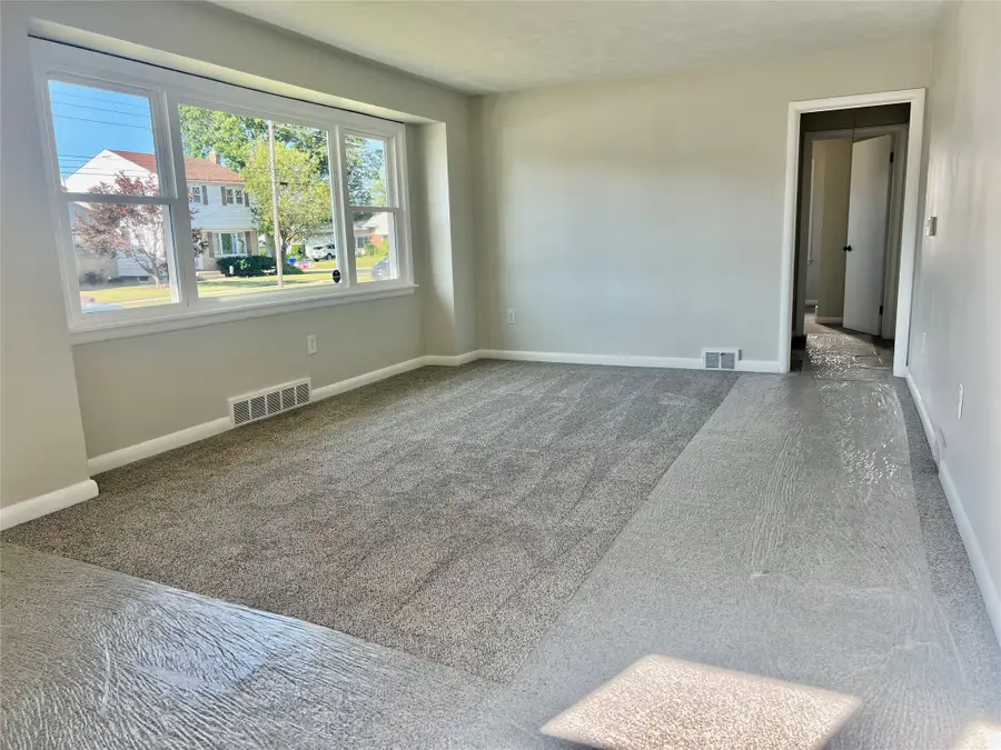 369 E 37th Street, Erie, PA 16504 - #3