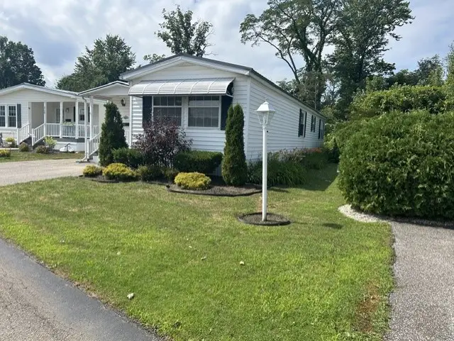 2718 W Park Lane, Erie, PA 16506 - #2