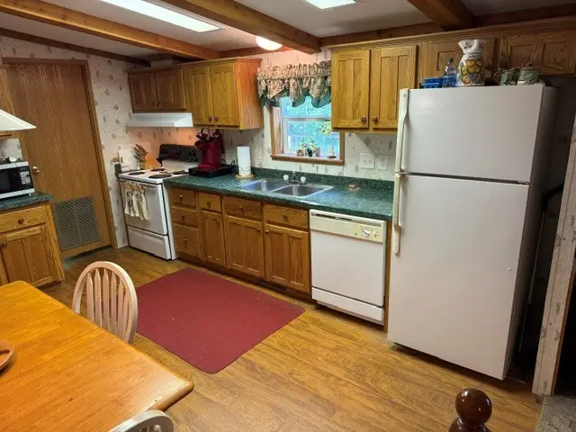 3535 Cherokee Trail, Linesville, PA 16424 - #2