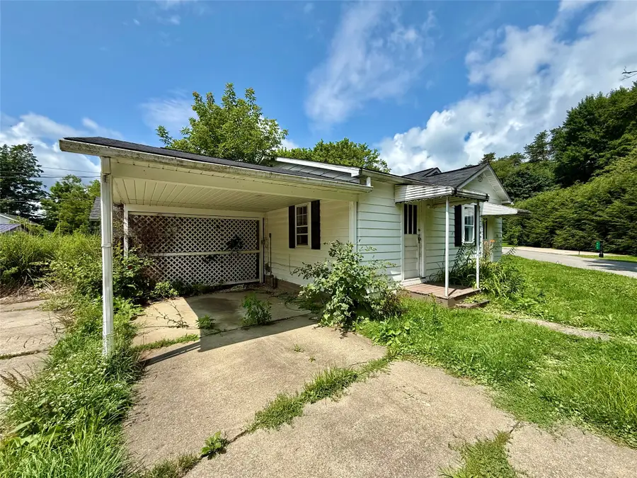 722 Turnpike Street, Waterford, PA 16441 - #2