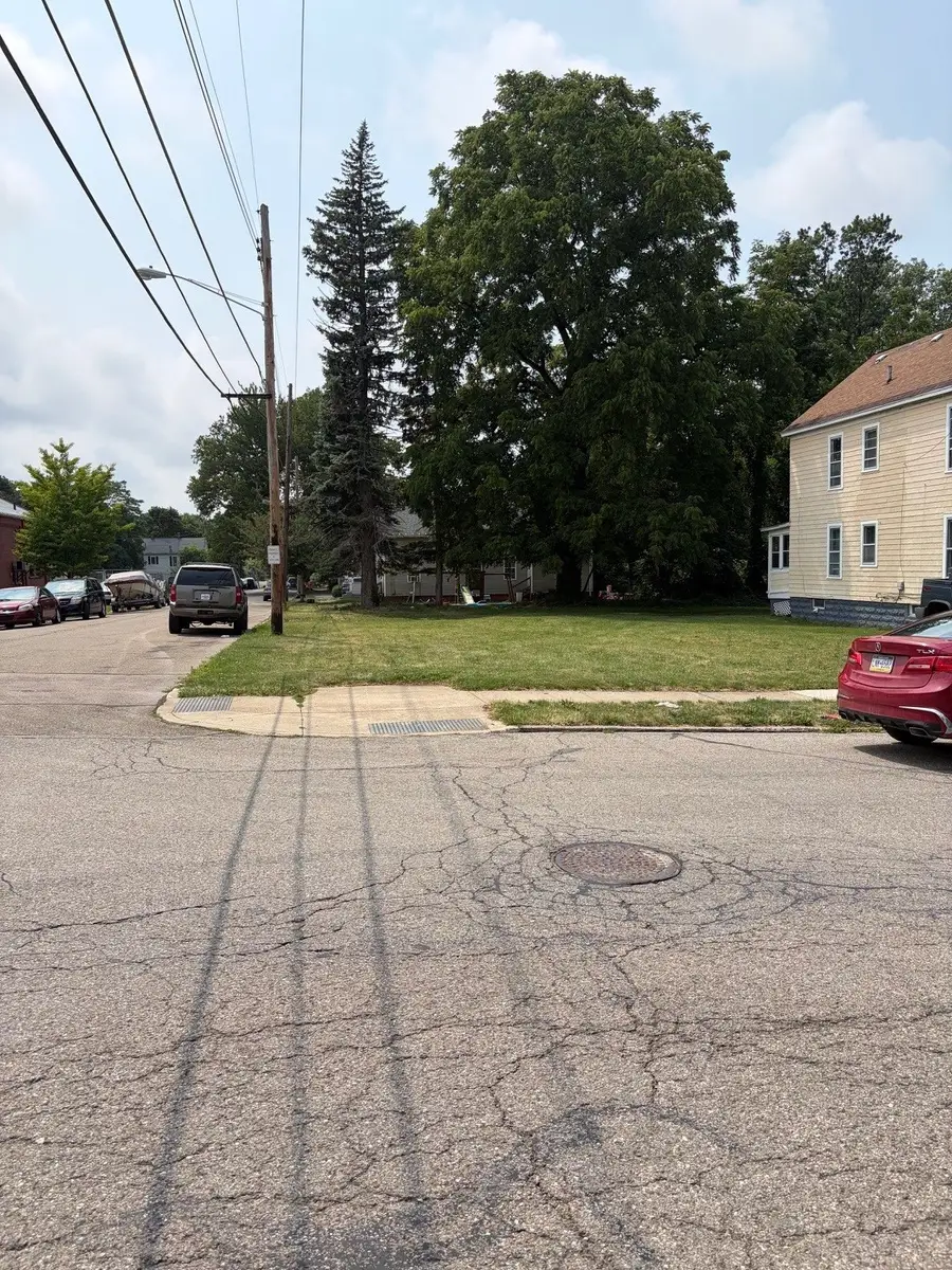 2426 Holland Street, Erie, PA 16503 - #3