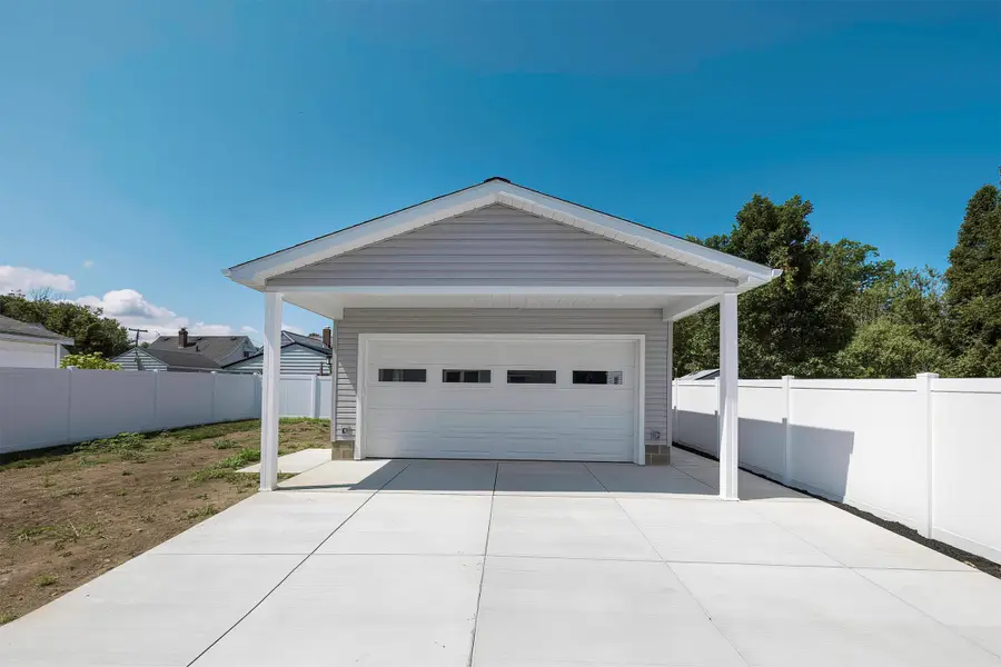 918 Shenley Drive, Erie, PA 16505 - #2