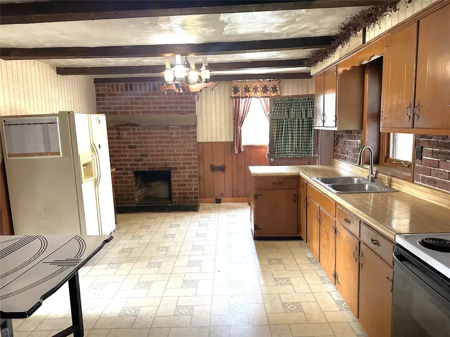 11073 Route 19 N, Waterford, PA 16441 - #3