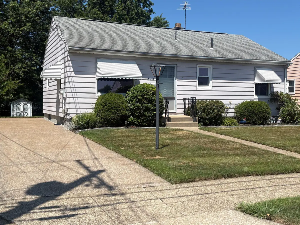 918 W 36th Street, Erie, PA 16508 - #1