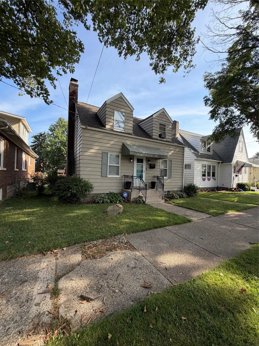 923 E 27th Street, Erie, PA 16504 - #2