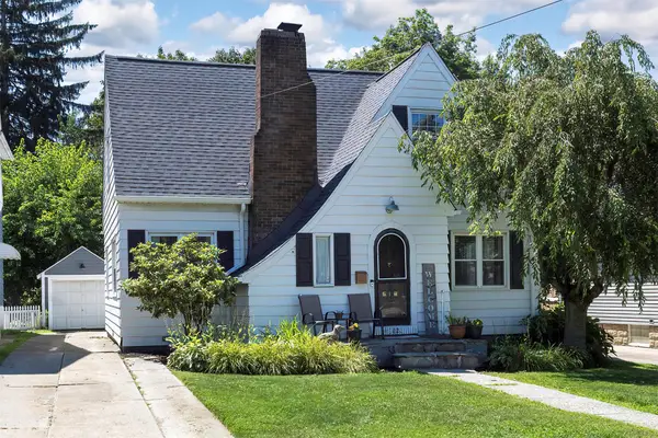3820 Cherry Street, Erie, PA 16509