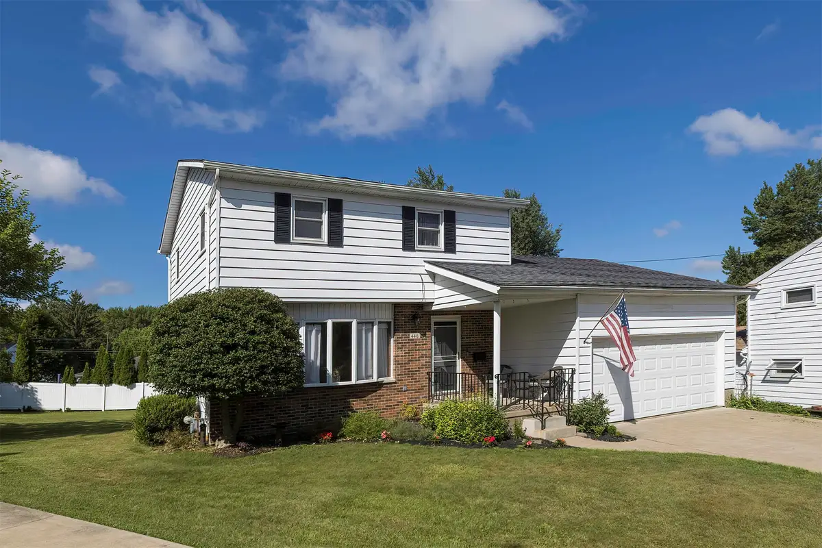 4416 Woodbine Terrace, Erie, PA 16504 - #1