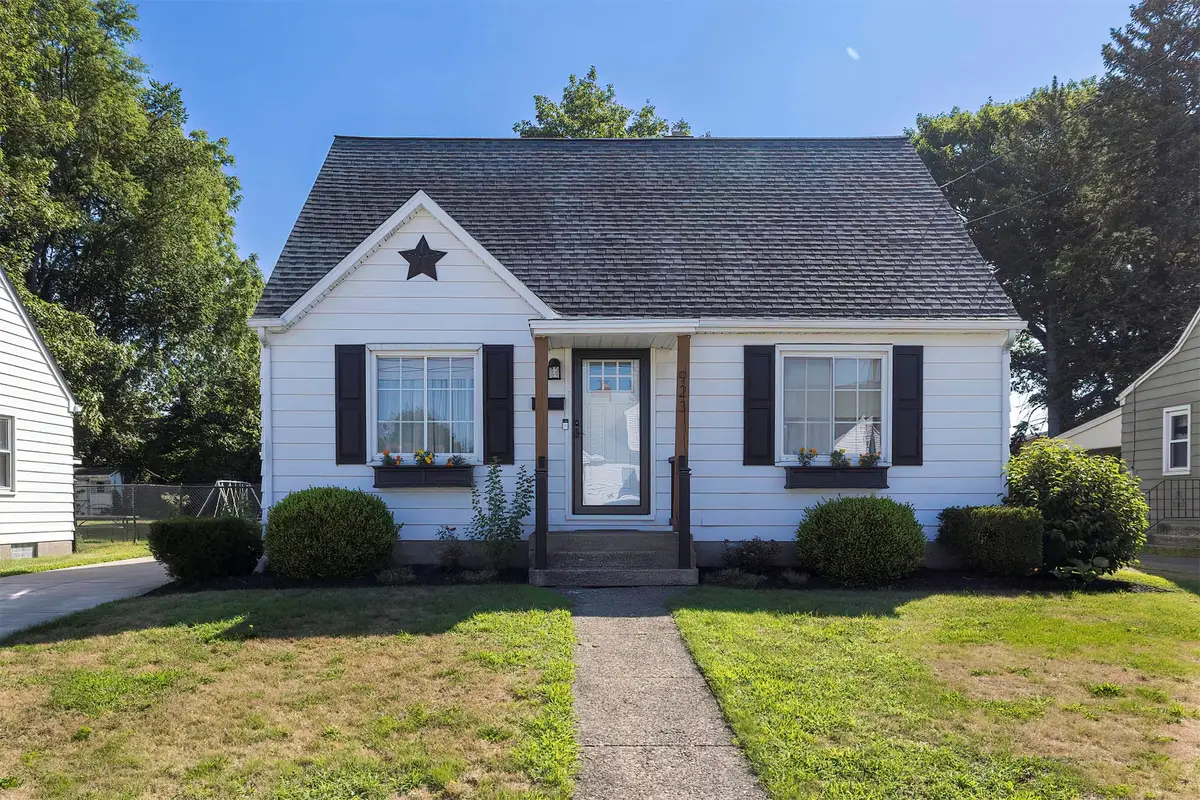 923 Shenley Drive, Erie, PA 16505 - #1