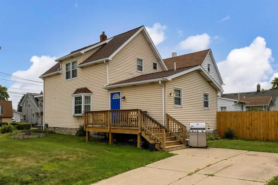 2702 Washington Avenue, Erie, PA 16508 - #3