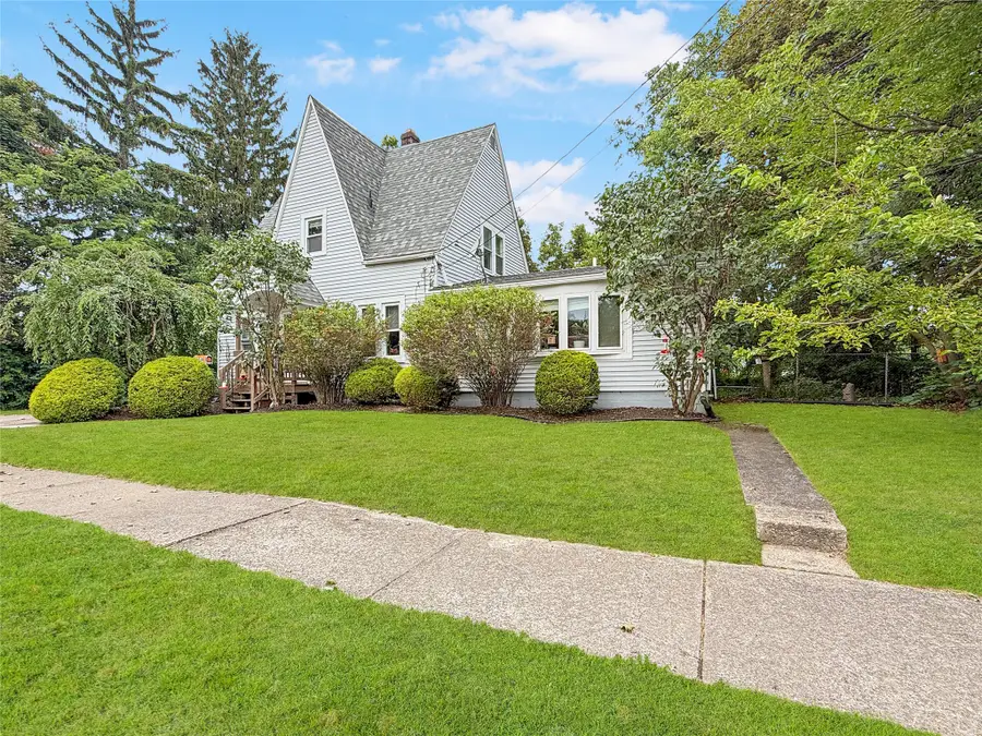 2418 Prospect Avenue, Erie, PA 16510 - #2