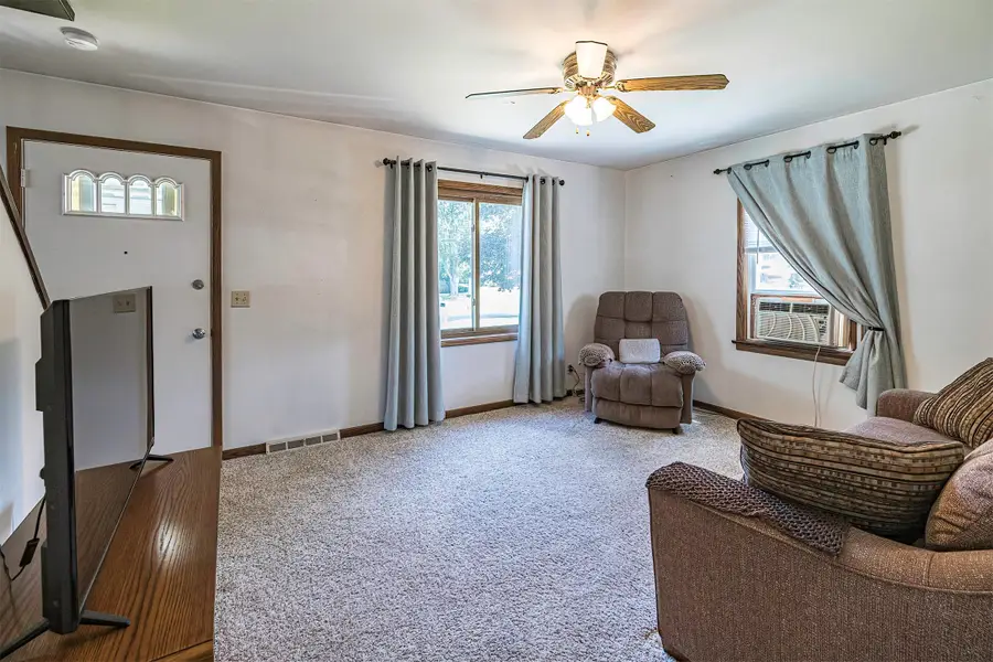 416 Parkside Drive, Erie, PA 16511 - #2