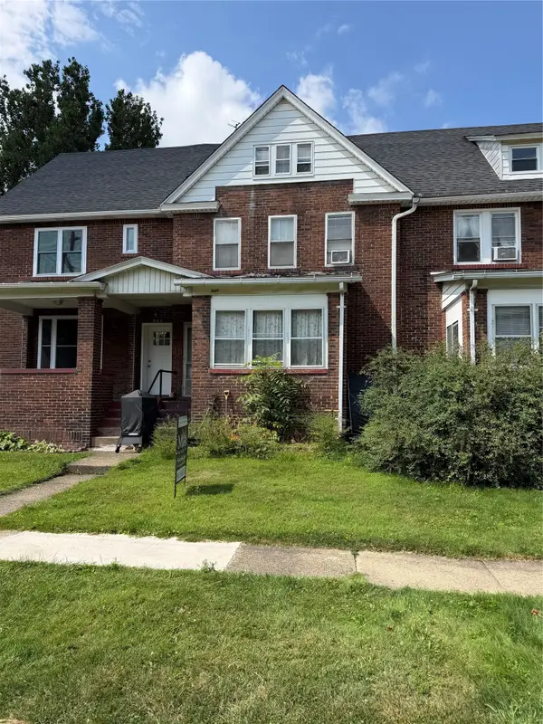 864 Rumsey Avenue, Erie, PA 16511