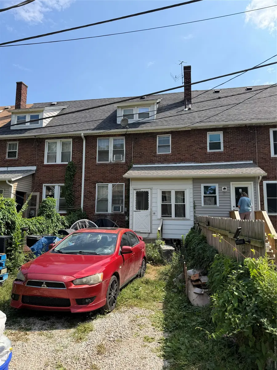 864 Rumsey Avenue, Erie, PA 16511 - #2