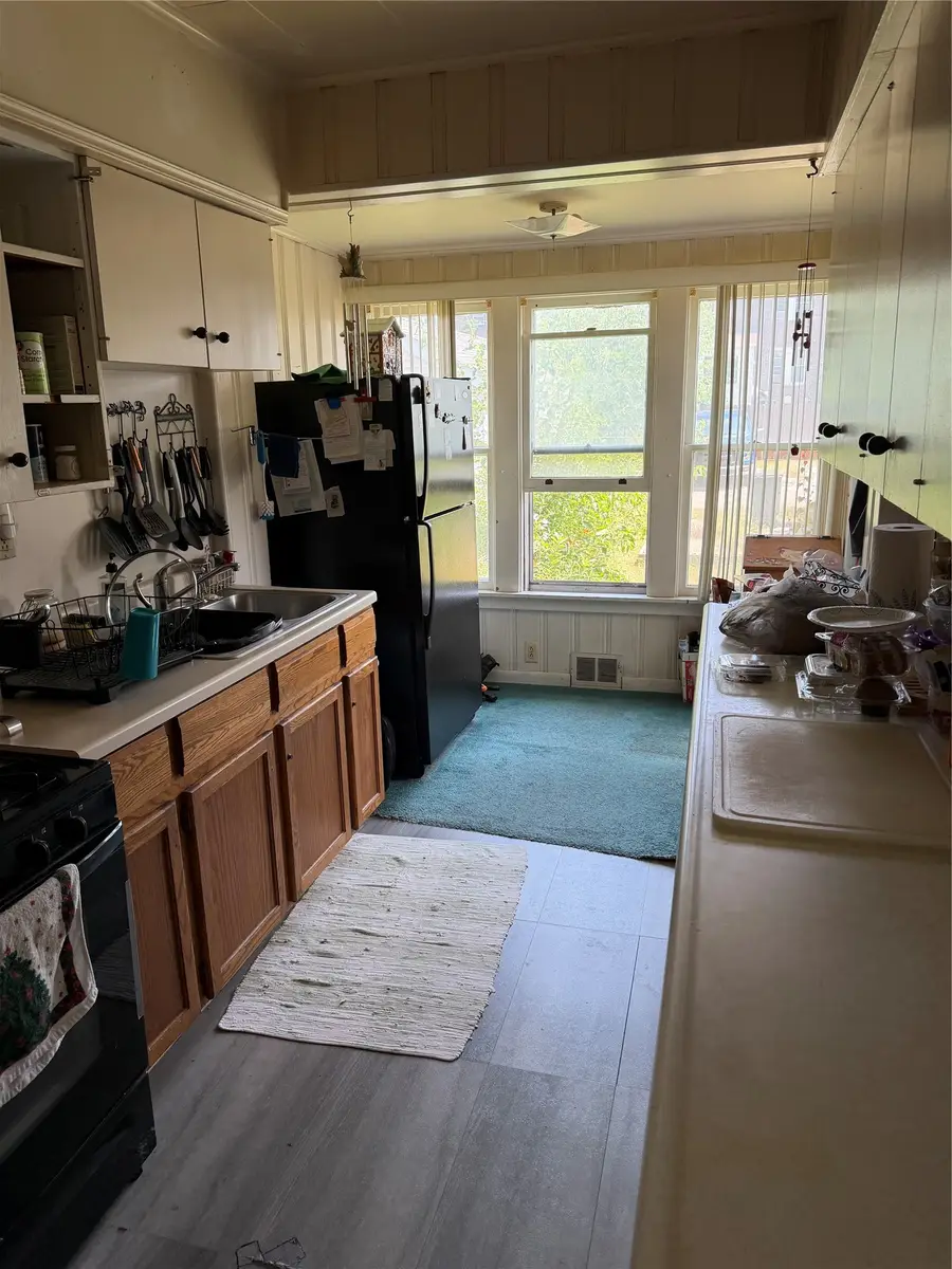 1061 Newton Avenue, Erie, PA 16511 - #2