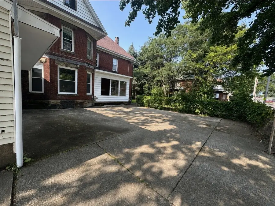 2523 Wayne Street, Erie, PA 16503 - #2