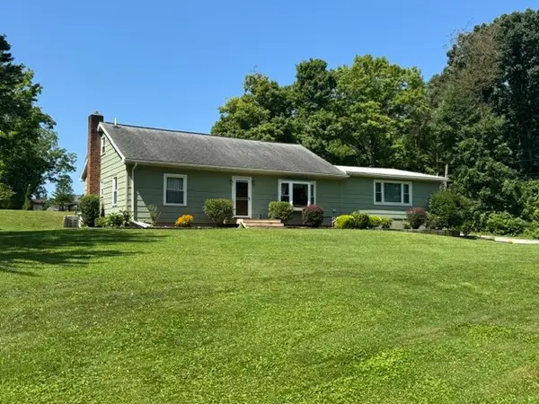 12153 Oakmont Drive, Conneaut Lake, PA 16316