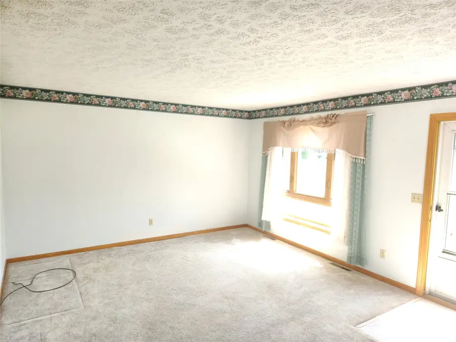 380 E 3rd Street, Waterford, PA 16441 - #2