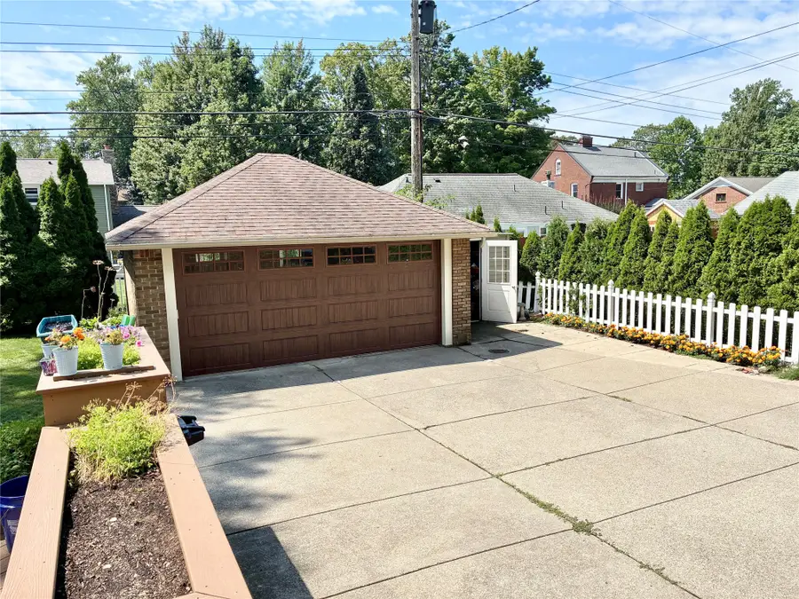 510 Seminole Drive, Erie, PA 16505 - #2