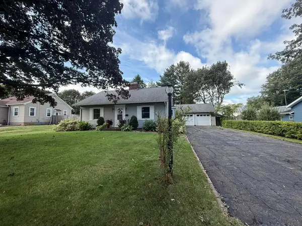 820 Saint Clair Avenue, Millcreek, PA 16505
