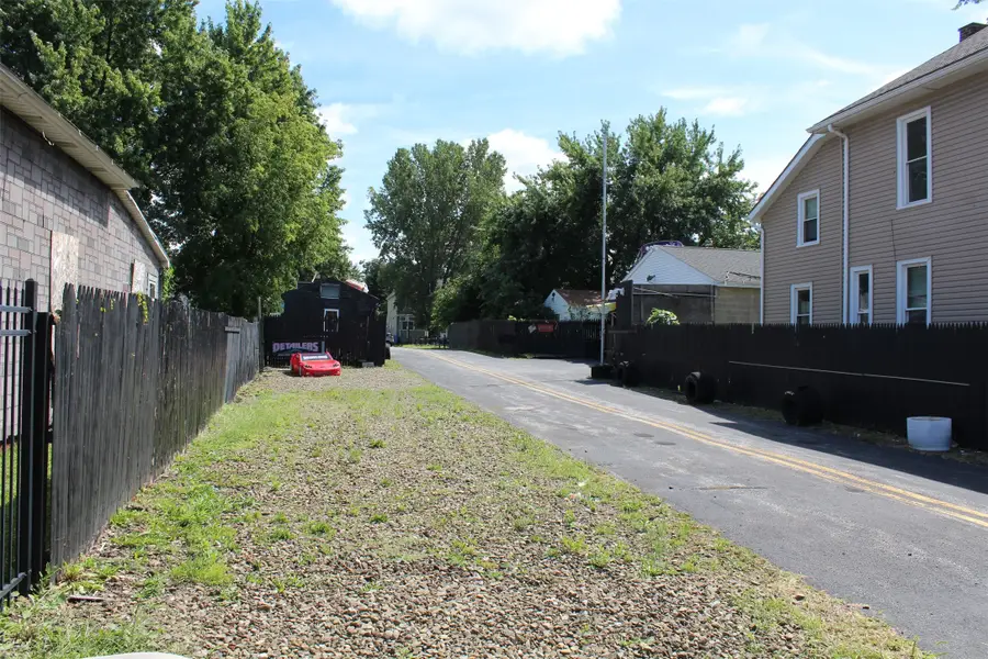 713 W 18th Street, Erie, PA 16502 - #3