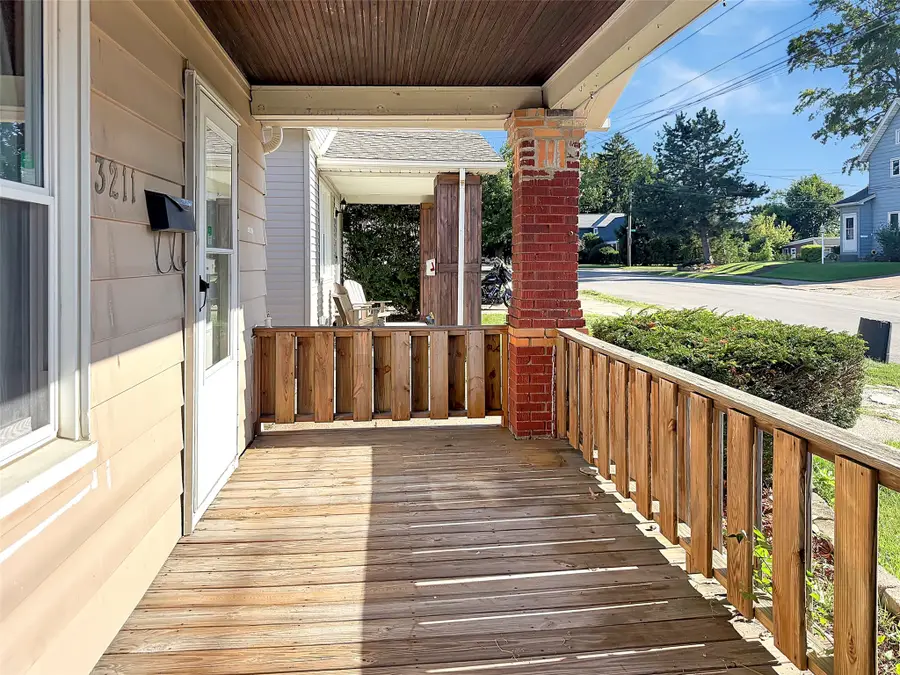 3211 Elmwood Avenue, Erie, PA 16508 - #2