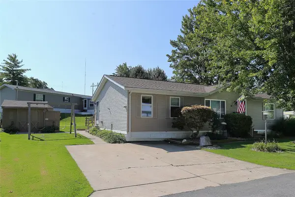 1831 Ashwood Lane, Erie, PA 16509