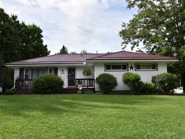 809 E Jamestown Road, Jamestown, PA 16134