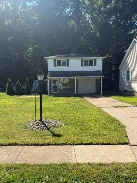 422 Montpelier Avenue, Erie, PA 16505