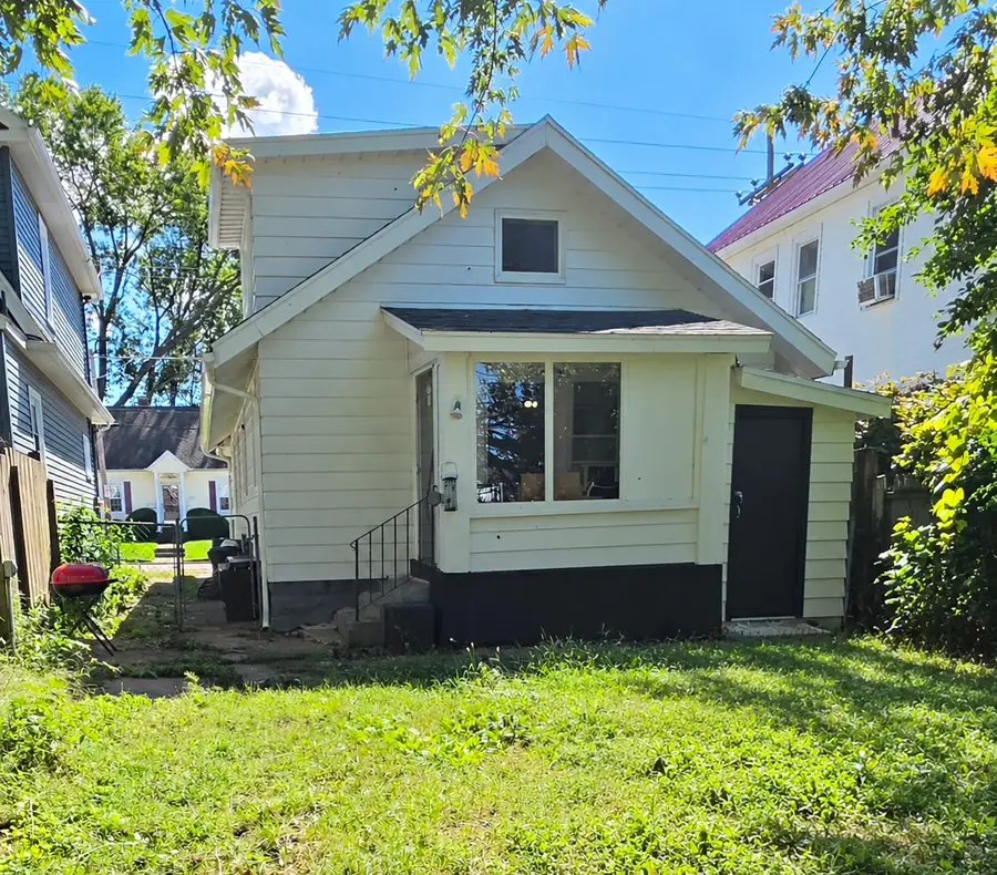 1372 W 32nd Street, Erie, PA 16508 - #2