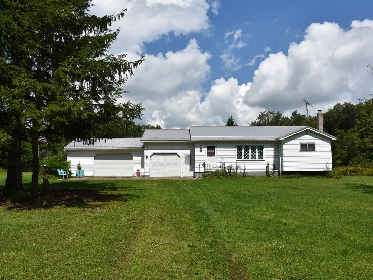 1902 W Center Road, Linesville, PA 16424 - #1