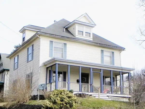 527 Randolph Street, Meadville, PA 16335