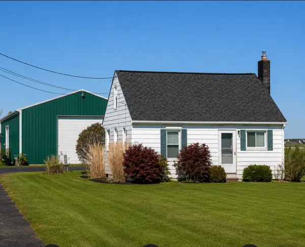 4034 W Ridge Road, Erie, PA 16506